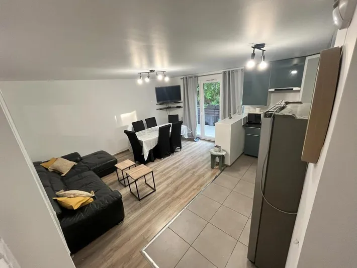 Apartamento de vacaciones para 6 personas, con balcón y vistas - 1