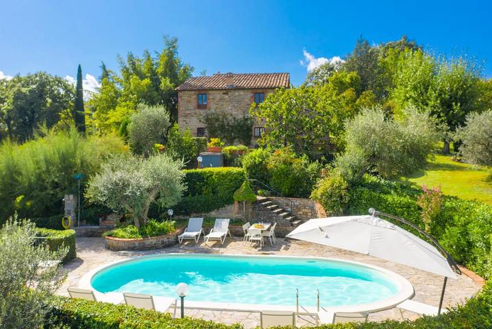 Villa per 9 persone, con giardino e terrazza in Umbria