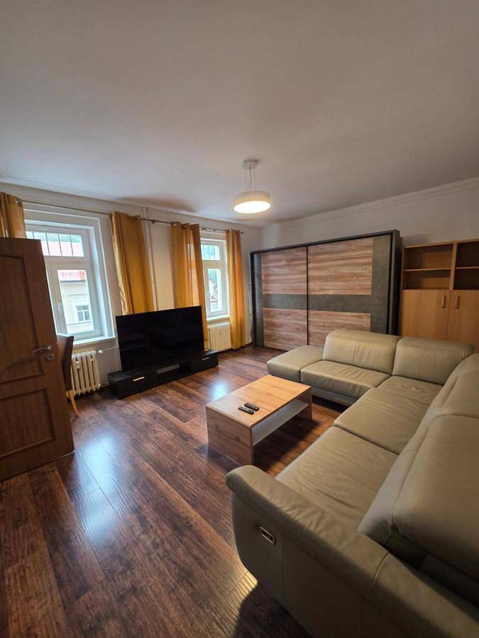 Geheel appartement, Apartmán 63m2 s balkonem v lázeňském centru in Karlsbad, Karlsbad Regio