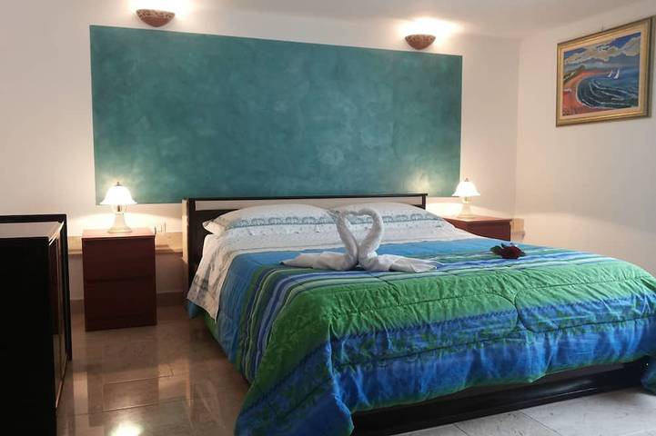 Holiday apartment for 9 people, with garden - 1