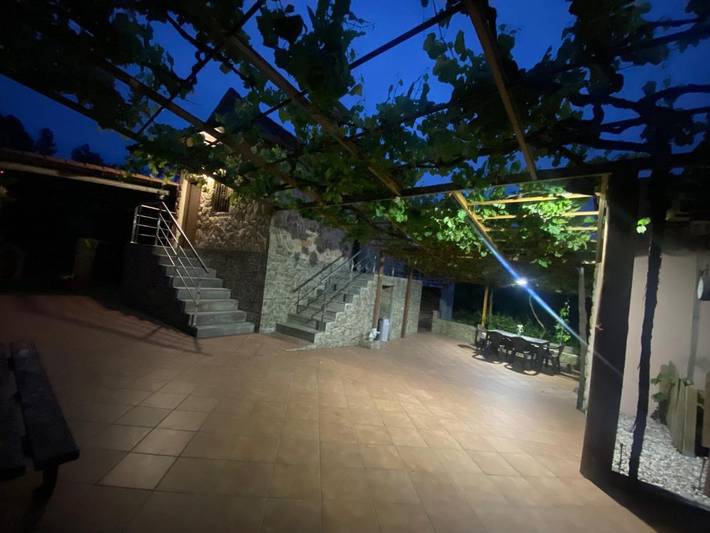 Casa rural para 4 personas, con piscina además de jardín y vistas, Familias con niños en Paradanta - 2