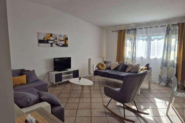 Alojamiento y desayuno para 2 personas, con jardín - 1