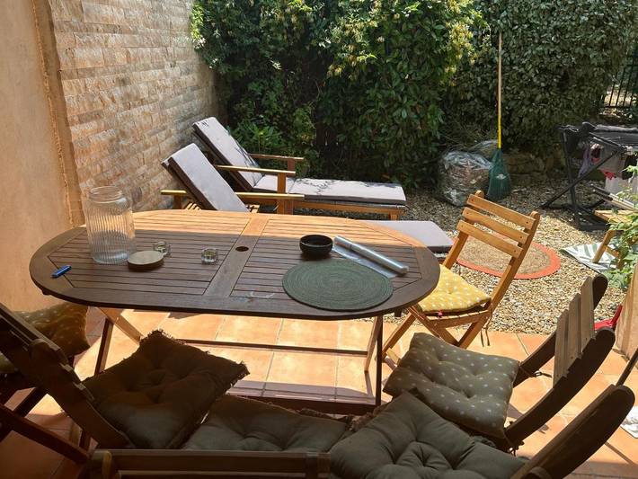 Location de vacances pour 4 personnes, avec jardin ainsi que vue et piscine dans Domaine de Fayence - 4