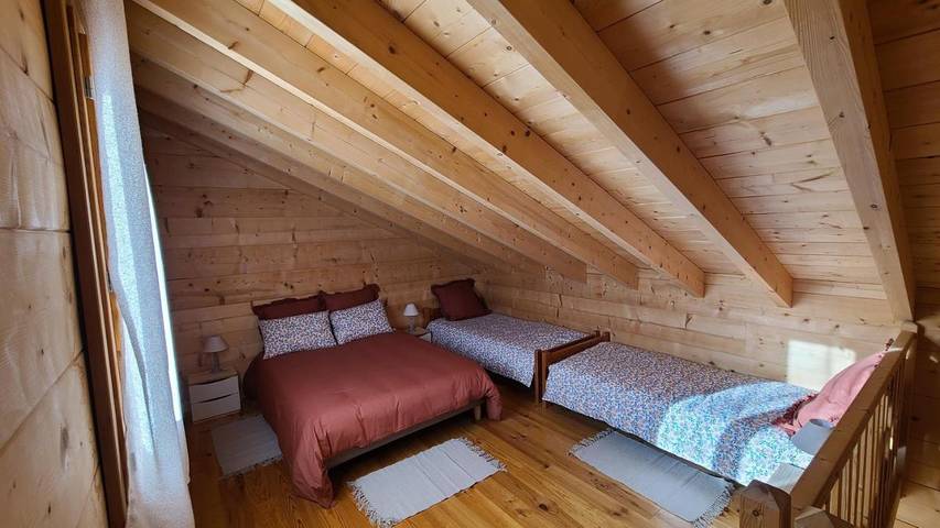 Gîte pour 6 personnes, avec terrasse et vue à Borée (Ardèche) - 3