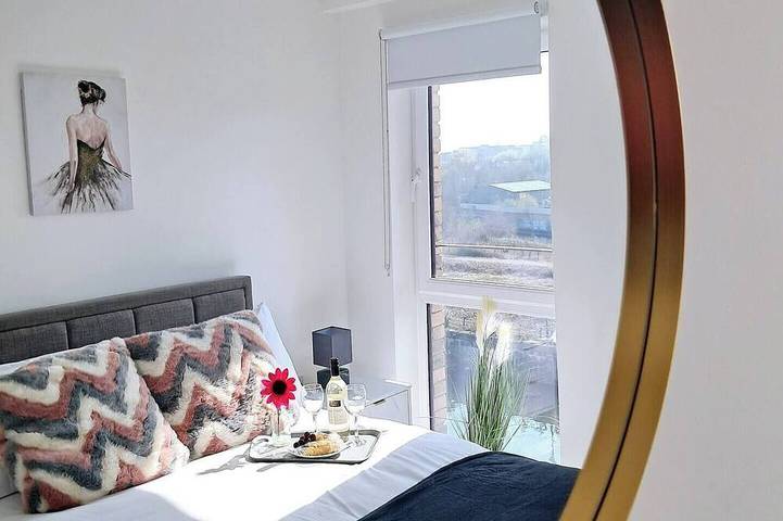 Appartement entier, 2Bed 2Bath Balcony Waterfront Retreat Manchester Apartment in Grand Manchester
