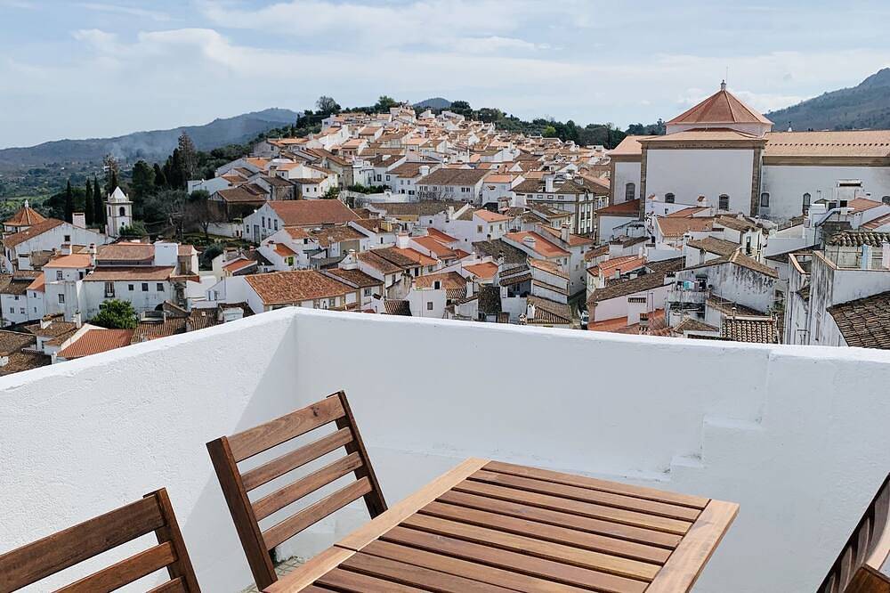 Haus am Schloss (360 Panoramablick) in São João Baptista (Castelo de Vide), Parque Natural da Serra de São Mamede
