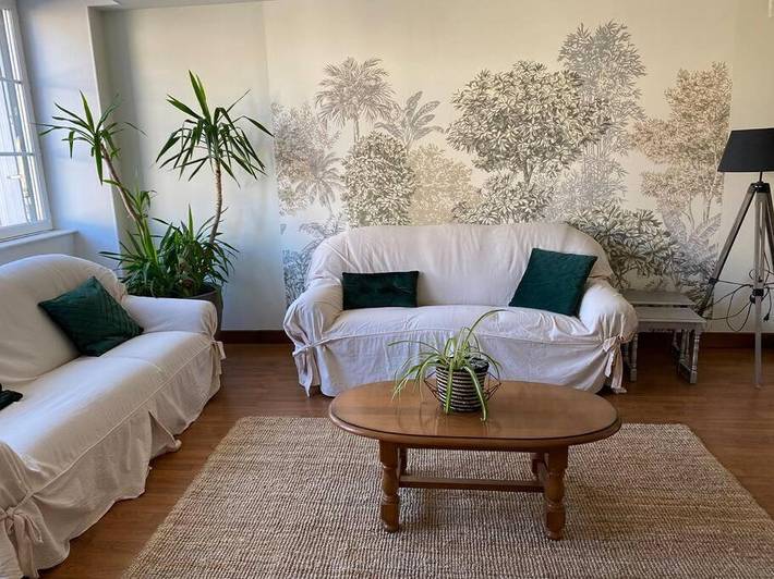 Location de vacances pour 7 personnes, avec vue à Bellegarde-en-Marche