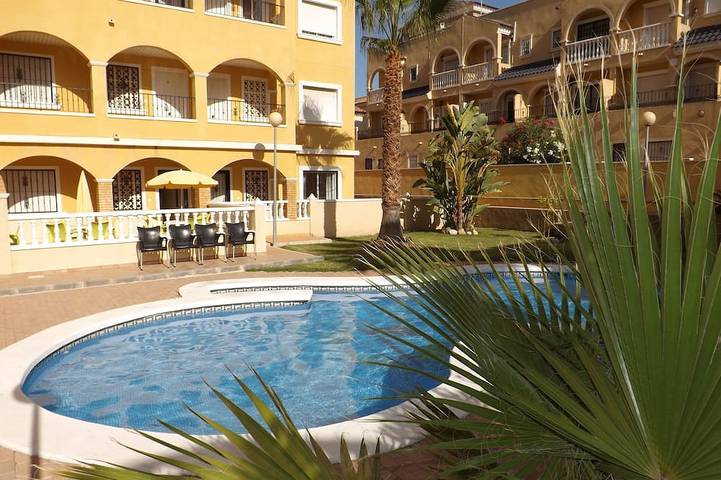 Appartement de vacances pour 6 personnes, avec piscine et terrasse - 1