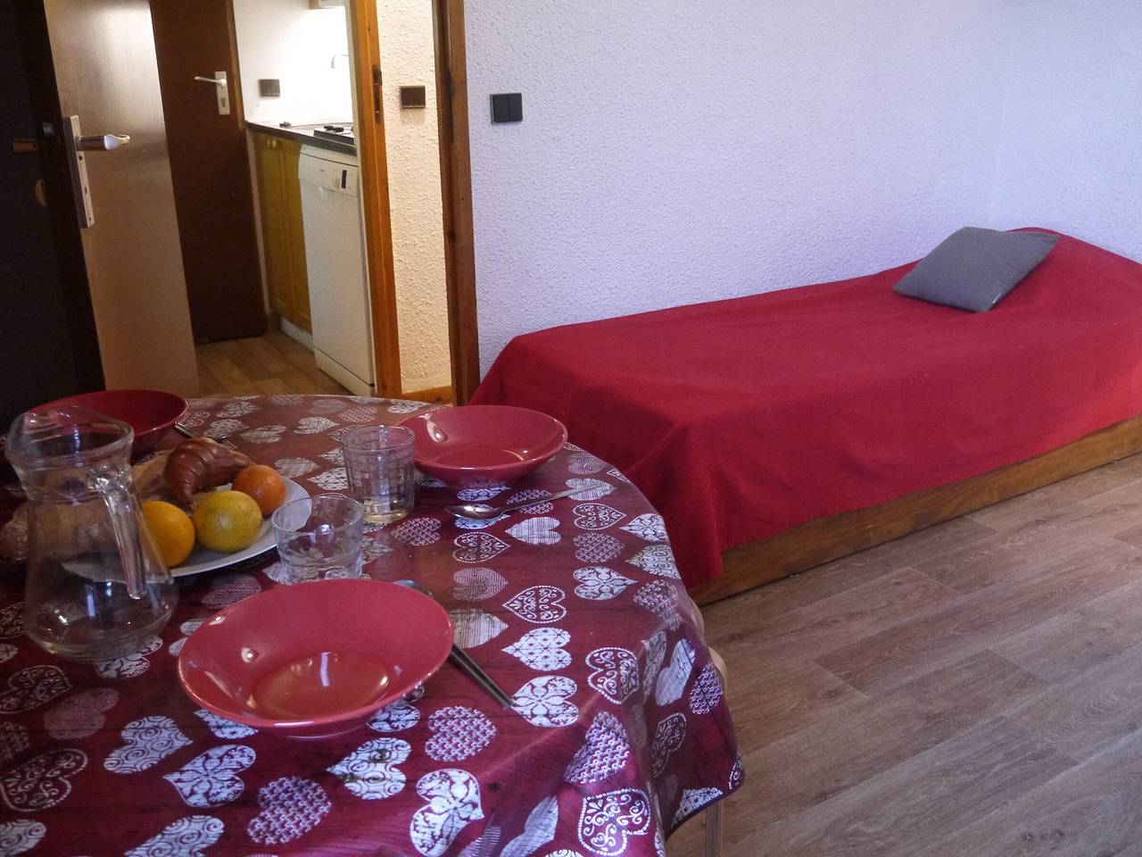 Studio entier, Chalet cosy aux pieds des pistes, proche commerces, Méribel Mottaret in Méribel-Mottaret, Les Allues