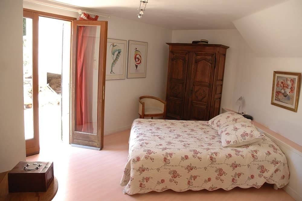 Villa With Private Pool, Sea Views And Mountains Views in Saint-Jeannet, Cannes region