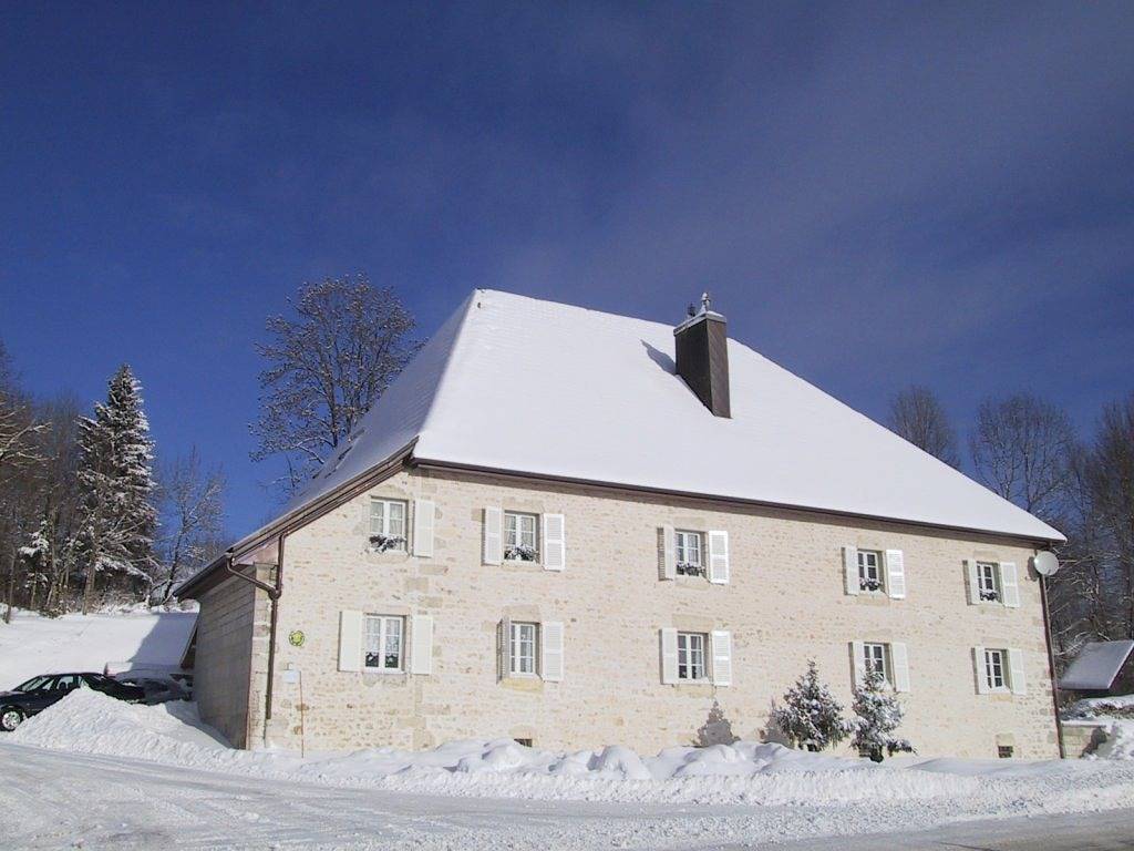 Gîte 4 étoiles, en duplex, 120 m², piscine chauffée, Mouthe in Mouthe-Lac et Mont d’Or, Parc naturel régional du Haut-Jura