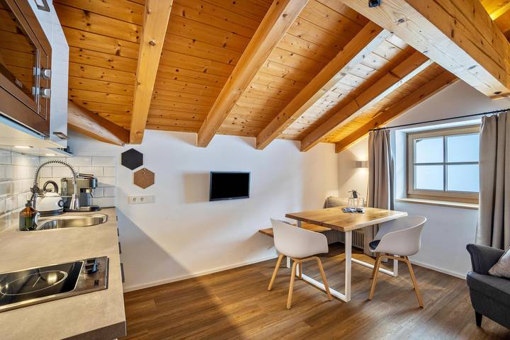 Appartamento intero, Residenza di montagna" Kasern Nr 5" con vista sulle montagne, giardino, terrazza e Wi-Fi in Casere (Predoi), Predoi