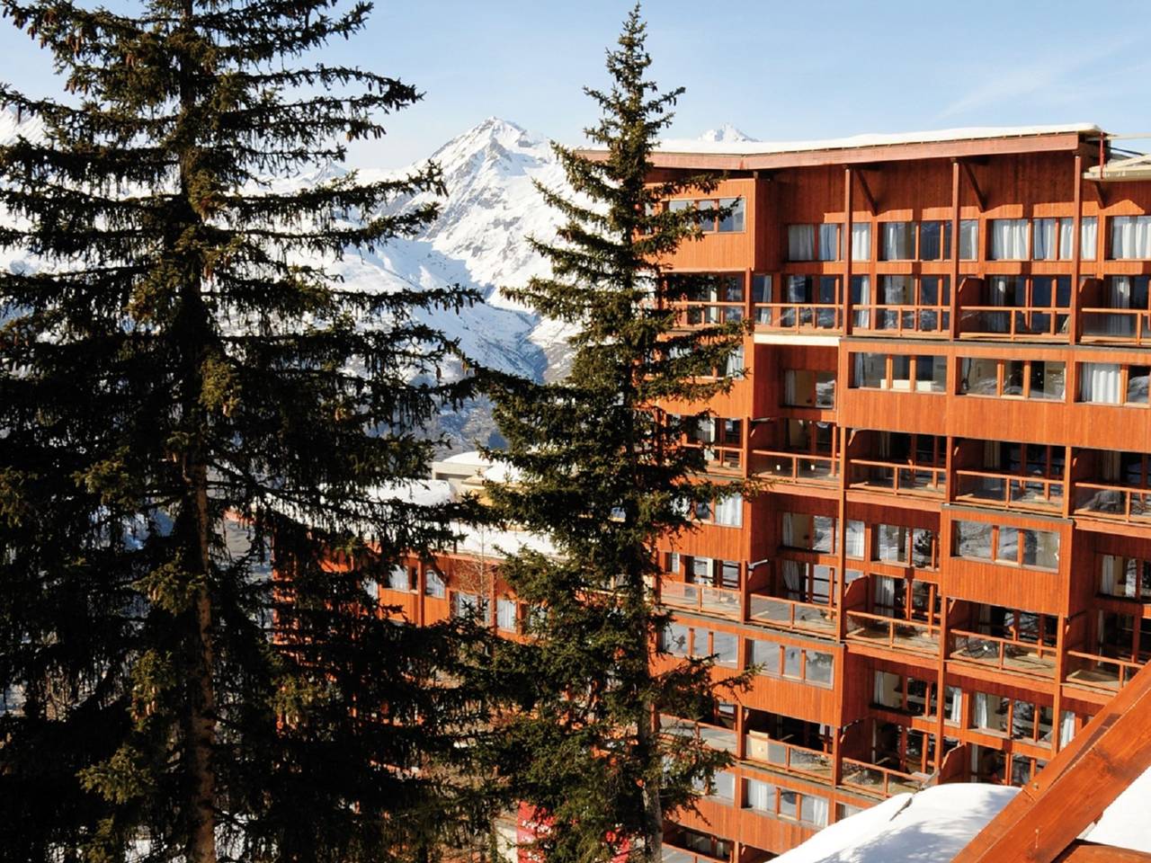 Ganze Wohnung, Alpiner Rückzugsort mit Balkon in Arc 1600, Bourg-Saint-Maurice