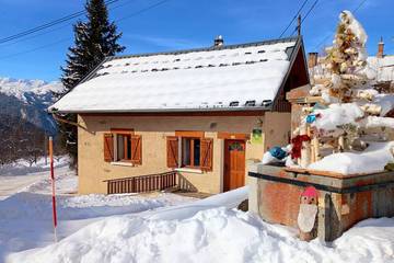 Maison de campagne pour 8 personnes, avec jardin et terrasse à Albiez-le-Jeune