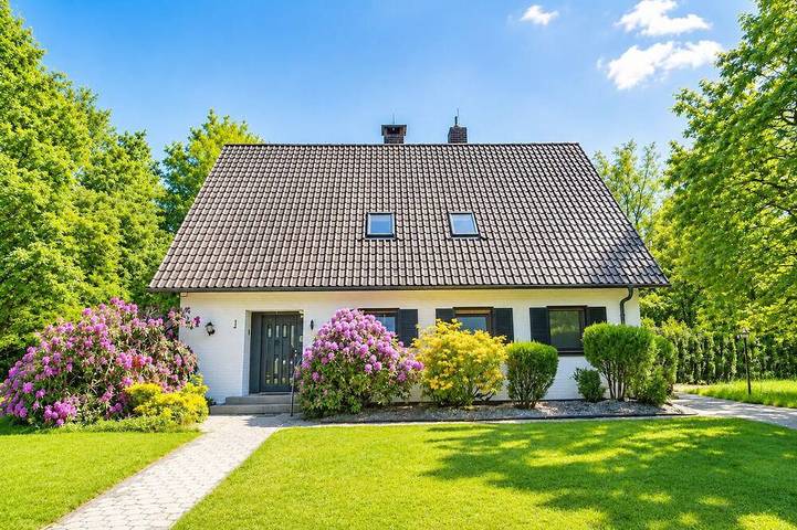 Ferienhaus für 8 Personen, mit Terrasse und Garten in Jesberg