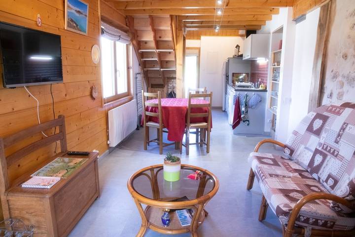 Location de vacances pour 4 personnes, avec jardin, adapté aux familles dans Belley - 3