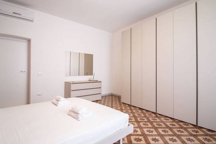 Appartamento intero, Xenia Boutique House 3 in Oristano, Campidano
