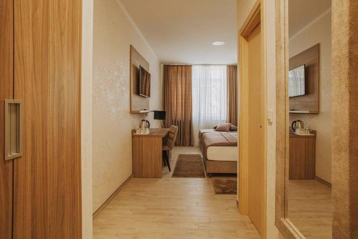 Chambre d’hôte pour 3 personnes, avec vue et jardin, animaux acceptés dans Slavonie - 3