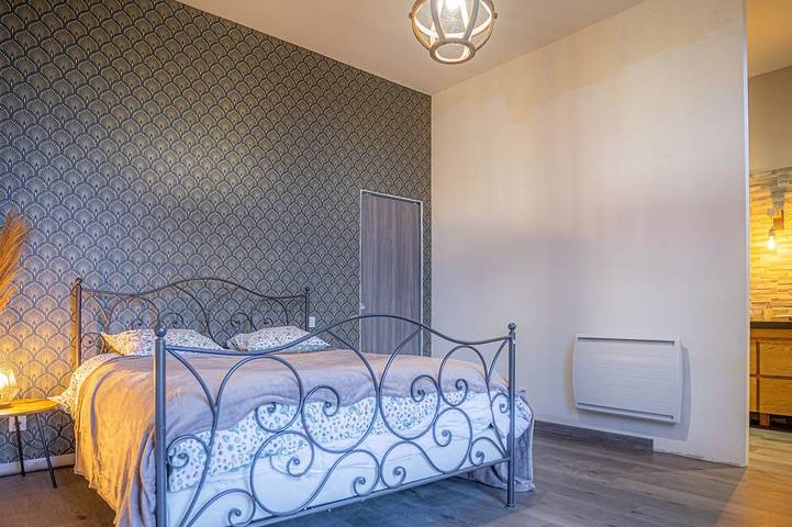 Location de vacances pour 10 personnes, avec jardin, animaux acceptés à Condat-sur-Vienne - 2