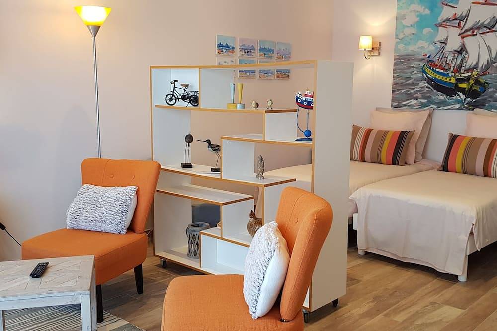 Appartement entier, Bambou *** studio avec jardin et parking in Le Bois-Plage-en-Ré, Île de Ré