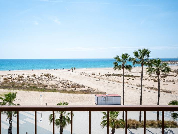 Gîte pour 6 personnes, avec terrasse à Torredembarra - 2