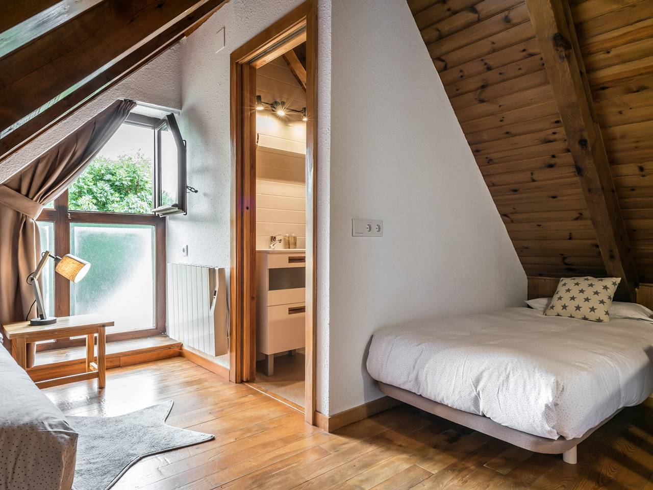 Casa Guineu: Mountain Retreat in Unha in Naut Aran, Baqueira Beret