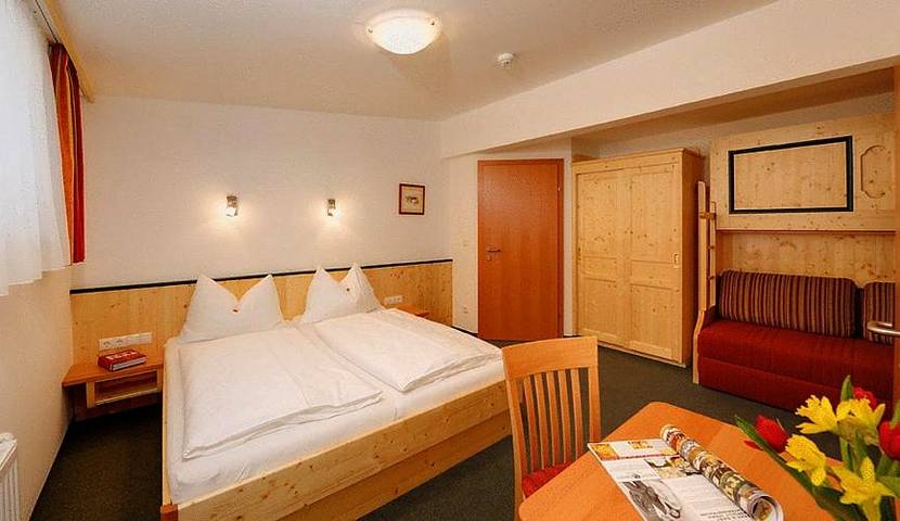 Hôtel pour 4 personnes, avec vue ainsi que terrasse et sauna, animaux acceptés à Werfen - 3