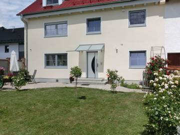 Ferienwohnung für 5 Personen, mit Terrasse und Garten in Münchner-umland