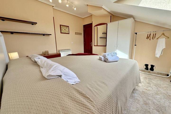 Appartement entier, Apartamento cerca de la playa Campiazo 2026 in San Miguel de Meruelo, Côte Cantabrienne