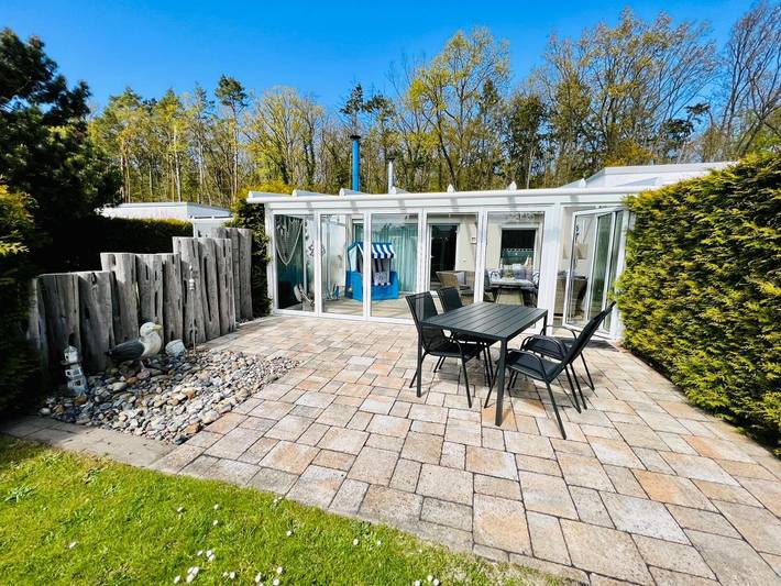 Ferienhaus für 4 Personen, mit Garten in Rostock