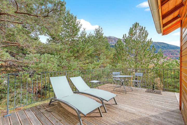 Chalet voor 2 personen, with tuin and sauna as well as whirlpool and balkon in Frankrijk