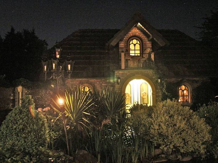 Ferienhaus für 4 Personen, mit Balkon und Garten sowie Pool in Emmerich