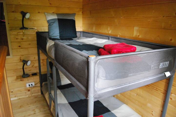 Gîte pour 4 personnes, avec piscine et jardin, animaux acceptés à Isigny-le-Buat - 2