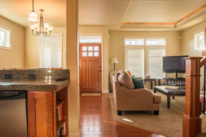 Vacation house for 10 people, with terrace in Pacific City