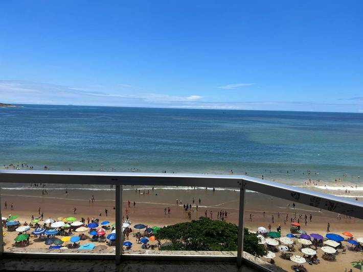 Casas e apartamentos de temporada para 8 pessoas, com balcão e vista em Guarapari