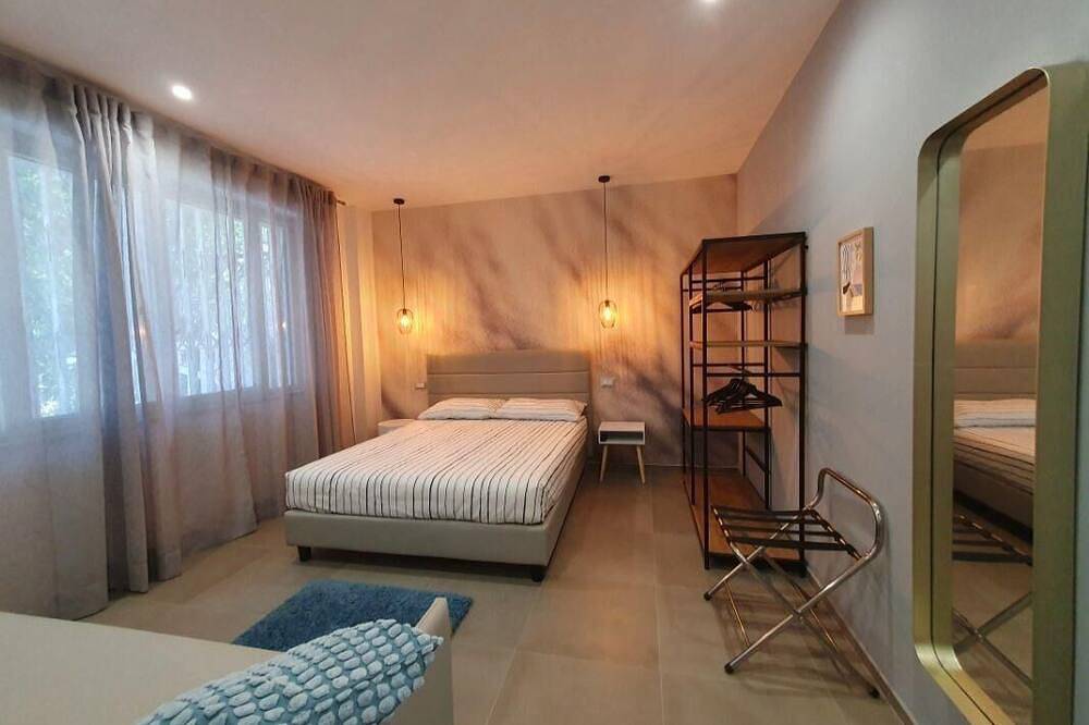 Entire apartment, Playa degli Angeli Scirocco in Gabicce Mare, Pesaro-Urbino