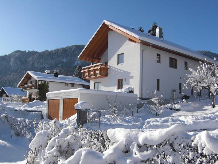 Ferienwohnung für 2 Personen, mit Garten und Terrasse sowie Ausblick in Bayerisch Schwaben - 3