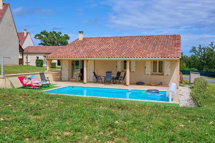 Maison de vacances pour 6 personnes, avec Jacuzzi ainsi que Terrasse et Piscine