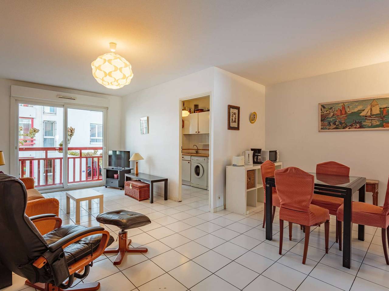Appartamento intero, Spacious 2-Bed Apartment with Parking & Terrace in Saint-Jean-de-Luz in Saint-Jean-de-Luz, Bayonne e dintorni