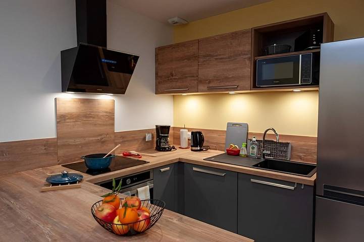 Gîte pour 6 personnes, avec jardin et terrasse dans Belley - 4