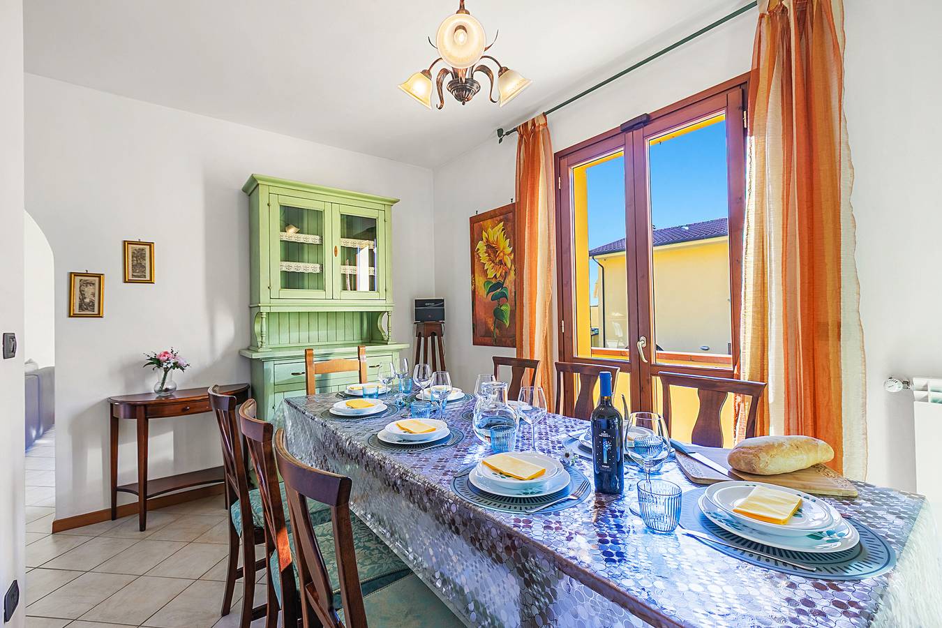 Comfortable House Private Pool & View for 6 in Pescia, Provincia di Pistoia