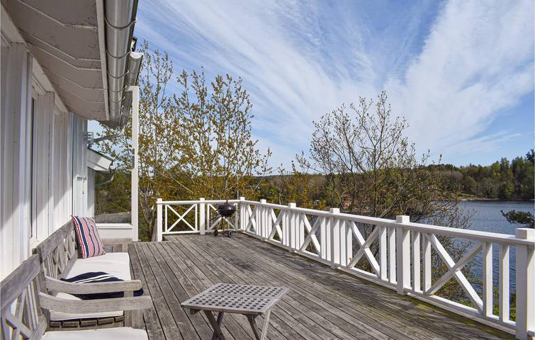 Ferienhaus für 8 Personen mit Garten in Tvedestrand