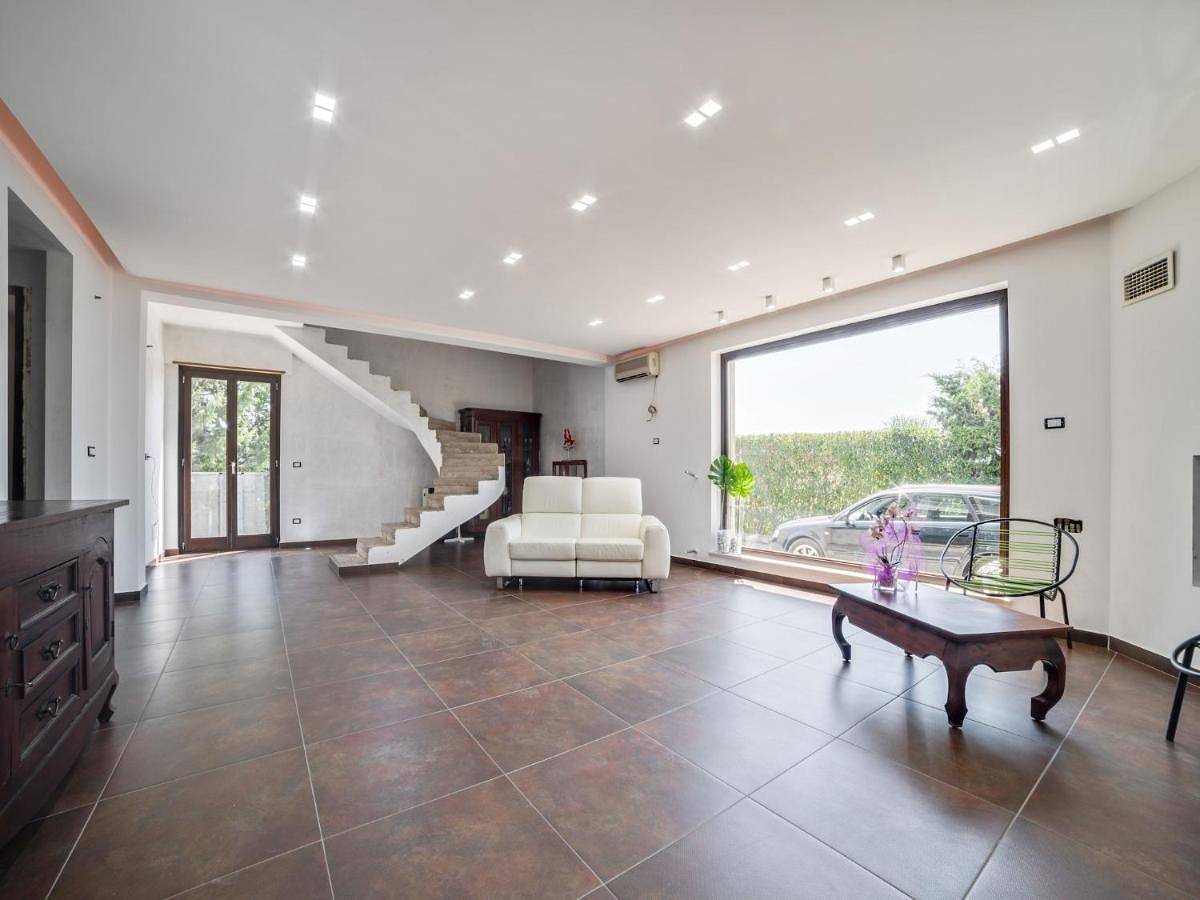 Villa in Nissoria with Private Pool in Nissoria, Province d'Enna