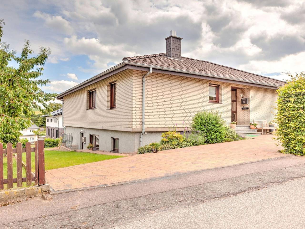 Appartement entier, Sunny Apartment in Brad Driburg with Garden and Terrace in Bad Driburg, Arrondissement de Höxter