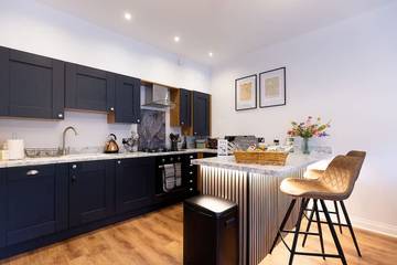 Holiday Apartment for 2 People in Llandudno, Conwy region, Photo 2