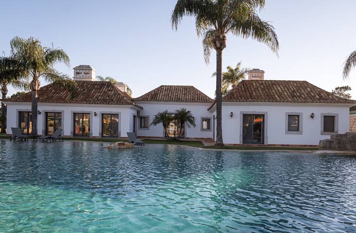 Villa pour 10 personnes, avec jardin et terrasse à Faro - 4