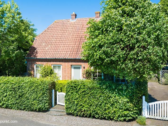 Ferienhaus für 6 Personen, mit Terrasse und Garten in Nieby