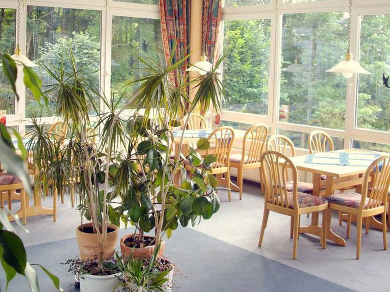 Hotel Haus Hellhohl - Doppelzimmer mit Terrasse und Minibar in Brilon, Hochsauerlandkreis