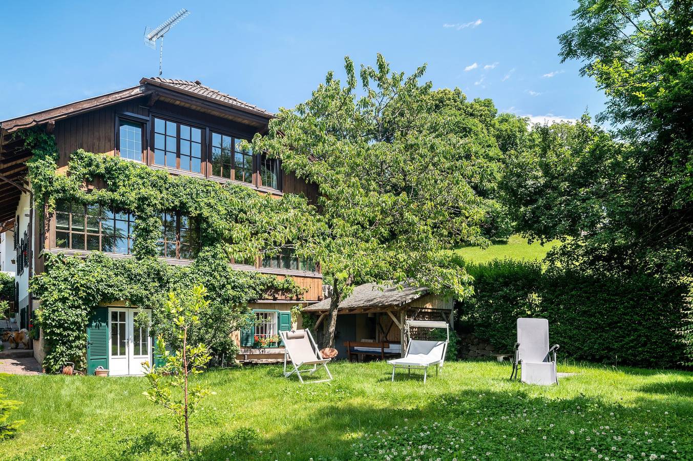 Ganze Wohnung, Ferienwohnung 'Haus Botter' mit Bergblick und Wlan in Klobenstein, Ritten