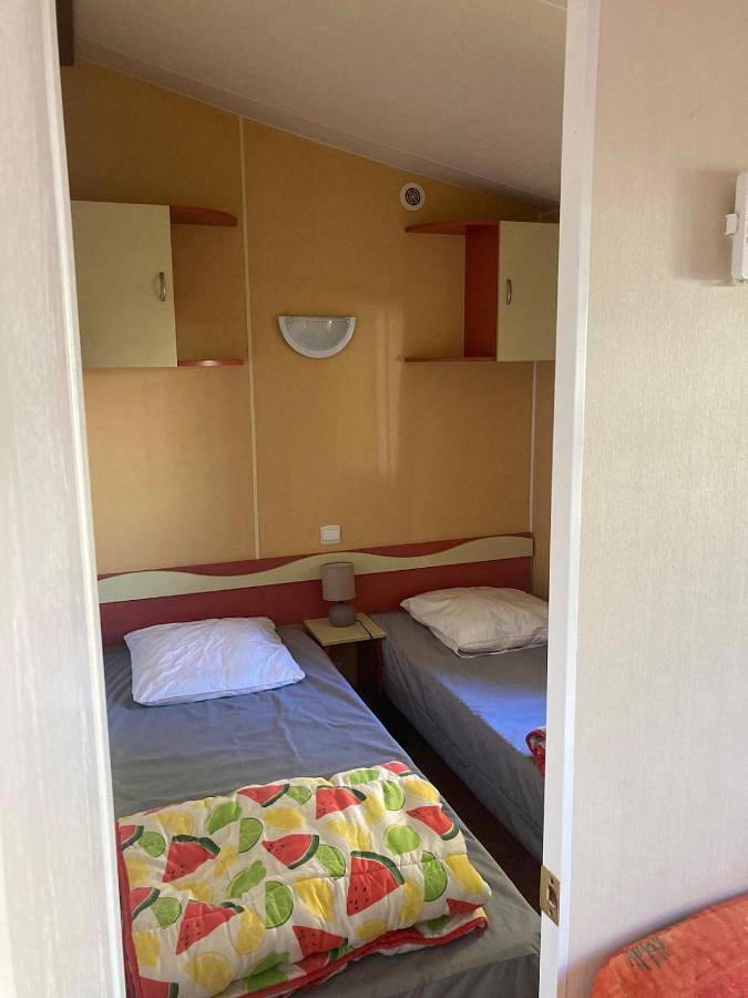 Gîte pour 8 personnes, avec terrasse, animaux acceptés à Mialet - 3